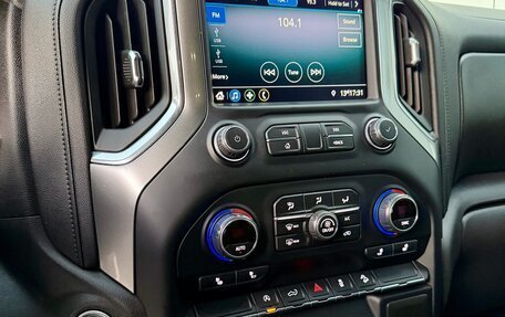 Chevrolet Silverado, 2020 год, 6 590 000 рублей, 24 фотография