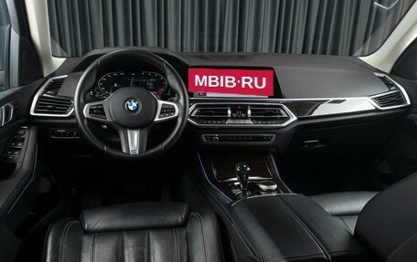 BMW X5, 2019 год, 6 466 000 рублей, 12 фотография