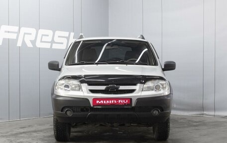 Chevrolet Niva I рестайлинг, 2015 год, 625 000 рублей, 3 фотография