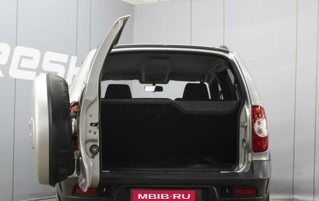 Chevrolet Niva I рестайлинг, 2015 год, 625 000 рублей, 15 фотография