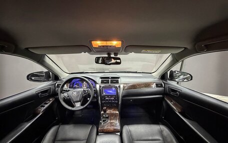 Toyota Camry, 2015 год, 2 110 000 рублей, 13 фотография