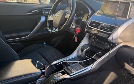 Mitsubishi Eclipse Cross, 2018 год, 1 775 000 рублей, 9 фотография