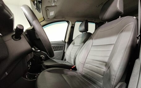 Renault Duster I рестайлинг, 2017 год, 1 300 000 рублей, 13 фотография