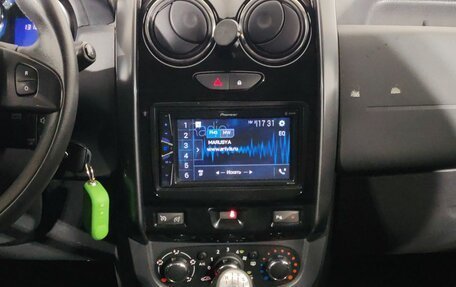 Renault Duster I рестайлинг, 2017 год, 1 300 000 рублей, 11 фотография