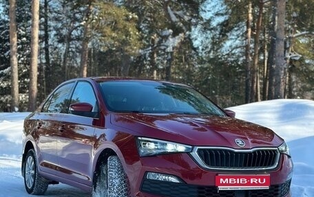 Skoda Rapid II, 2021 год, 1 800 000 рублей, 1 фотография