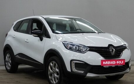 Renault Kaptur I рестайлинг, 2017 год, 1 300 000 рублей, 3 фотография