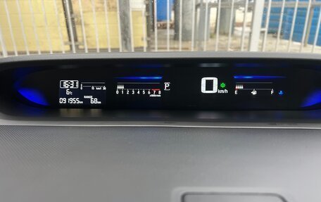 Honda Stepwgn IV, 2017 год, 2 000 000 рублей, 9 фотография