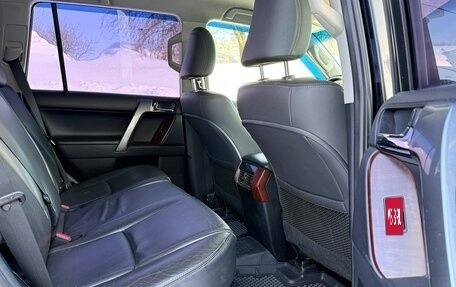 Toyota Land Cruiser Prado 150 рестайлинг 2, 2014 год, 3 090 000 рублей, 24 фотография