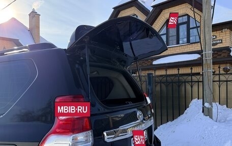 Toyota Land Cruiser Prado 150 рестайлинг 2, 2014 год, 3 090 000 рублей, 28 фотография