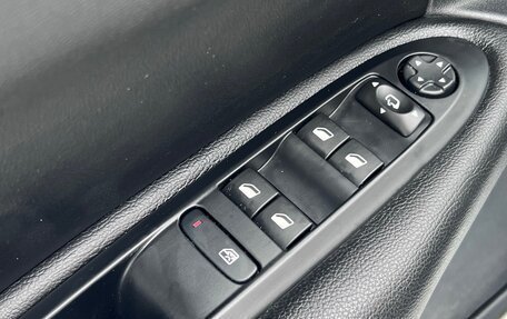 Citroen C4 II рестайлинг, 2016 год, 815 000 рублей, 28 фотография