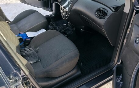 Ford Focus IV, 2003 год, 285 000 рублей, 17 фотография