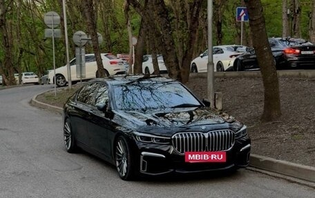 BMW 7 серия, 2016 год, 3 900 000 рублей, 3 фотография