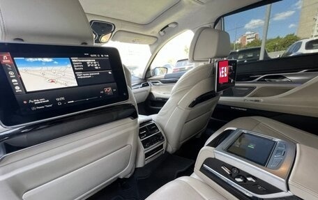 BMW 7 серия, 2016 год, 3 900 000 рублей, 7 фотография