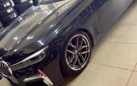 BMW 7 серия, 2016 год, 3 900 000 рублей, 4 фотография