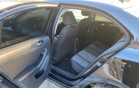 Volkswagen Jetta VI, 2016 год, 1 290 000 рублей, 13 фотография