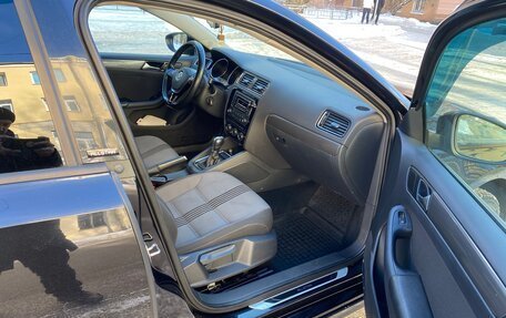 Volkswagen Jetta VI, 2016 год, 1 290 000 рублей, 14 фотография