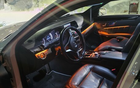 Mercedes-Benz E-Класс, 2012 год, 2 100 000 рублей, 11 фотография