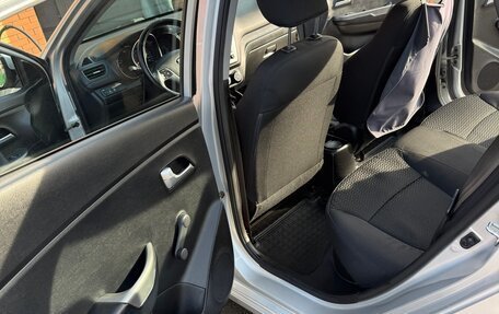 KIA Rio III рестайлинг, 2015 год, 950 000 рублей, 9 фотография