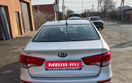 KIA Rio III рестайлинг, 2015 год, 950 000 рублей, 5 фотография