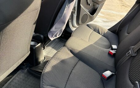 KIA Rio III рестайлинг, 2015 год, 950 000 рублей, 14 фотография