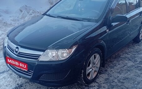 Opel Astra H, 2009 год, 550 000 рублей, 1 фотография