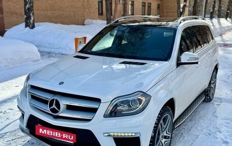 Mercedes-Benz GL-Класс, 2015 год, 4 490 000 рублей, 2 фотография