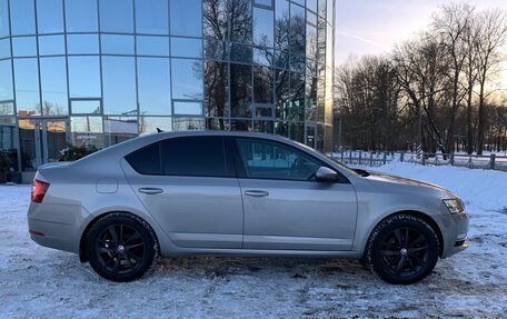 Skoda Octavia, 2018 год, 2 100 000 рублей, 4 фотография
