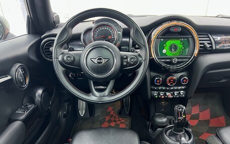 MINI Hatch, 2018 год, 2 590 000 рублей, 31 фотография
