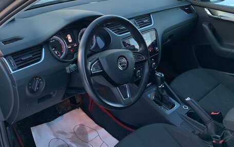 Skoda Octavia, 2018 год, 2 100 000 рублей, 15 фотография