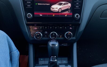 Skoda Octavia, 2018 год, 2 100 000 рублей, 35 фотография