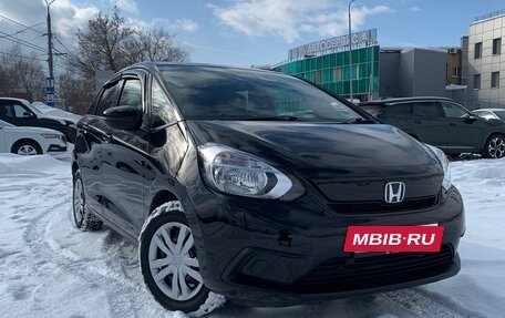 Honda Fit, 2021 год, 1 295 000 рублей, 3 фотография