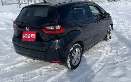 Honda Fit, 2021 год, 1 295 000 рублей, 4 фотография