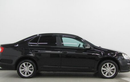 Volkswagen Jetta VI, 2008 год, 517 000 рублей, 6 фотография