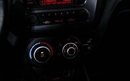 KIA Rio III рестайлинг, 2013 год, 800 000 рублей, 13 фотография