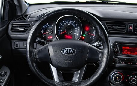 KIA Rio III рестайлинг, 2013 год, 800 000 рублей, 10 фотография