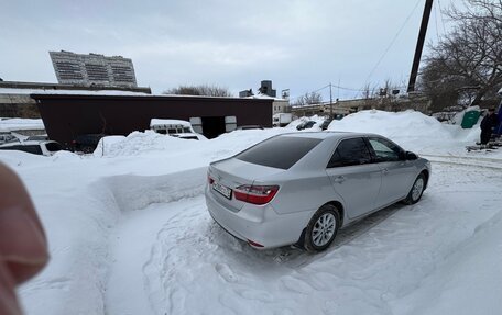 Toyota Camry, 2015 год, 1 850 000 рублей, 16 фотография