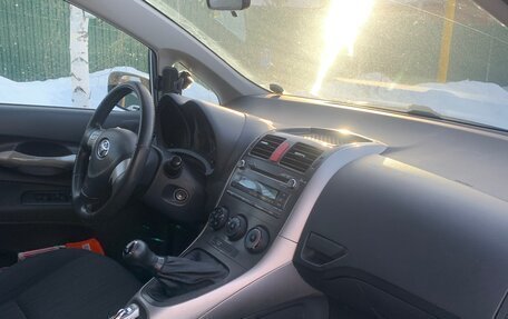 Toyota Auris II, 2008 год, 750 000 рублей, 18 фотография