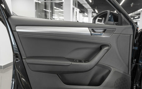 Skoda Superb III рестайлинг, 2025 год, 3 400 000 рублей, 20 фотография