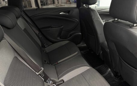 Opel Astra K, 2020 год, 1 599 000 рублей, 17 фотография