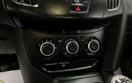 Ford Focus III, 2011 год, 695 000 рублей, 17 фотография