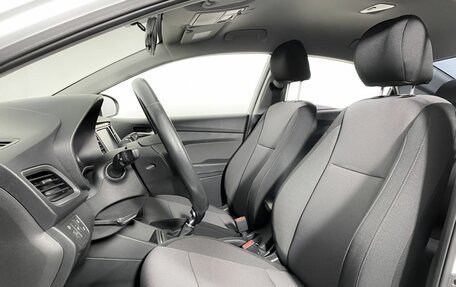 Hyundai Solaris II рестайлинг, 2018 год, 1 325 000 рублей, 13 фотография