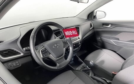 Hyundai Solaris II рестайлинг, 2018 год, 1 325 000 рублей, 14 фотография