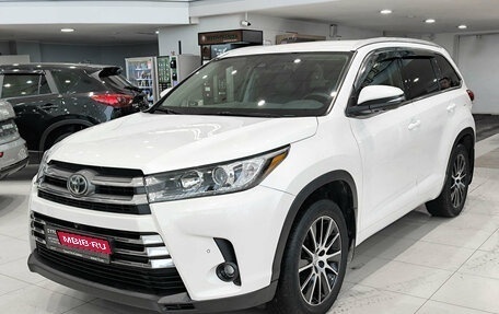 Toyota Highlander III, 2018 год, 4 095 000 рублей, 1 фотография
