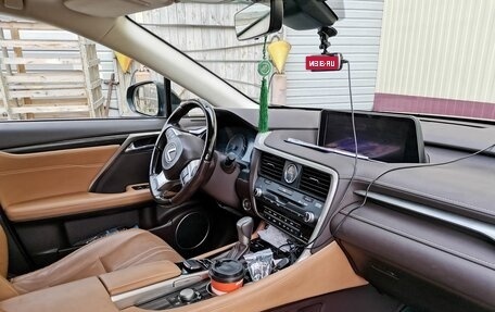 Lexus RX IV рестайлинг, 2016 год, 3 800 000 рублей, 2 фотография