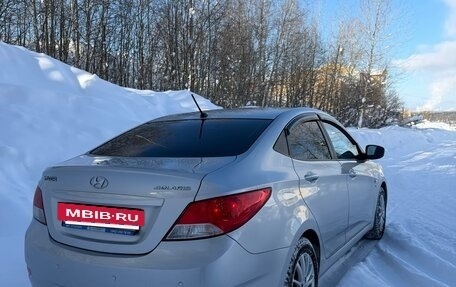 Hyundai Solaris II рестайлинг, 2013 год, 790 000 рублей, 4 фотография