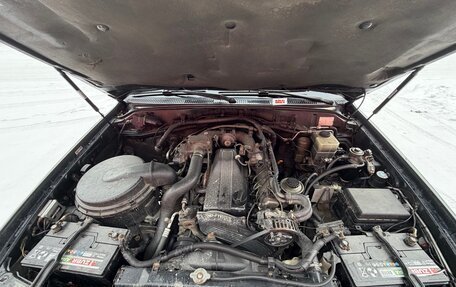 Toyota Land Cruiser 100 рестайлинг 2, 2005 год, 1 699 999 рублей, 6 фотография