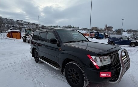 Toyota Land Cruiser 100 рестайлинг 2, 2005 год, 1 699 999 рублей, 3 фотография