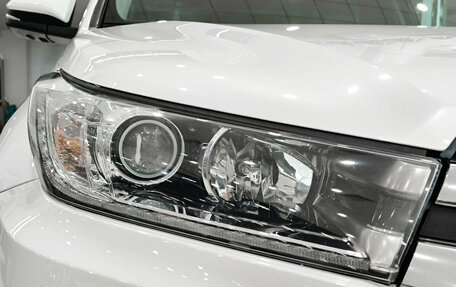 Toyota Highlander III, 2018 год, 4 095 000 рублей, 17 фотография