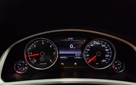 Volkswagen Touareg III, 2012 год, 2 160 000 рублей, 13 фотография