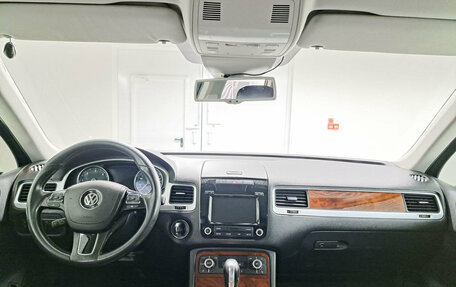 Volkswagen Touareg III, 2012 год, 2 160 000 рублей, 14 фотография